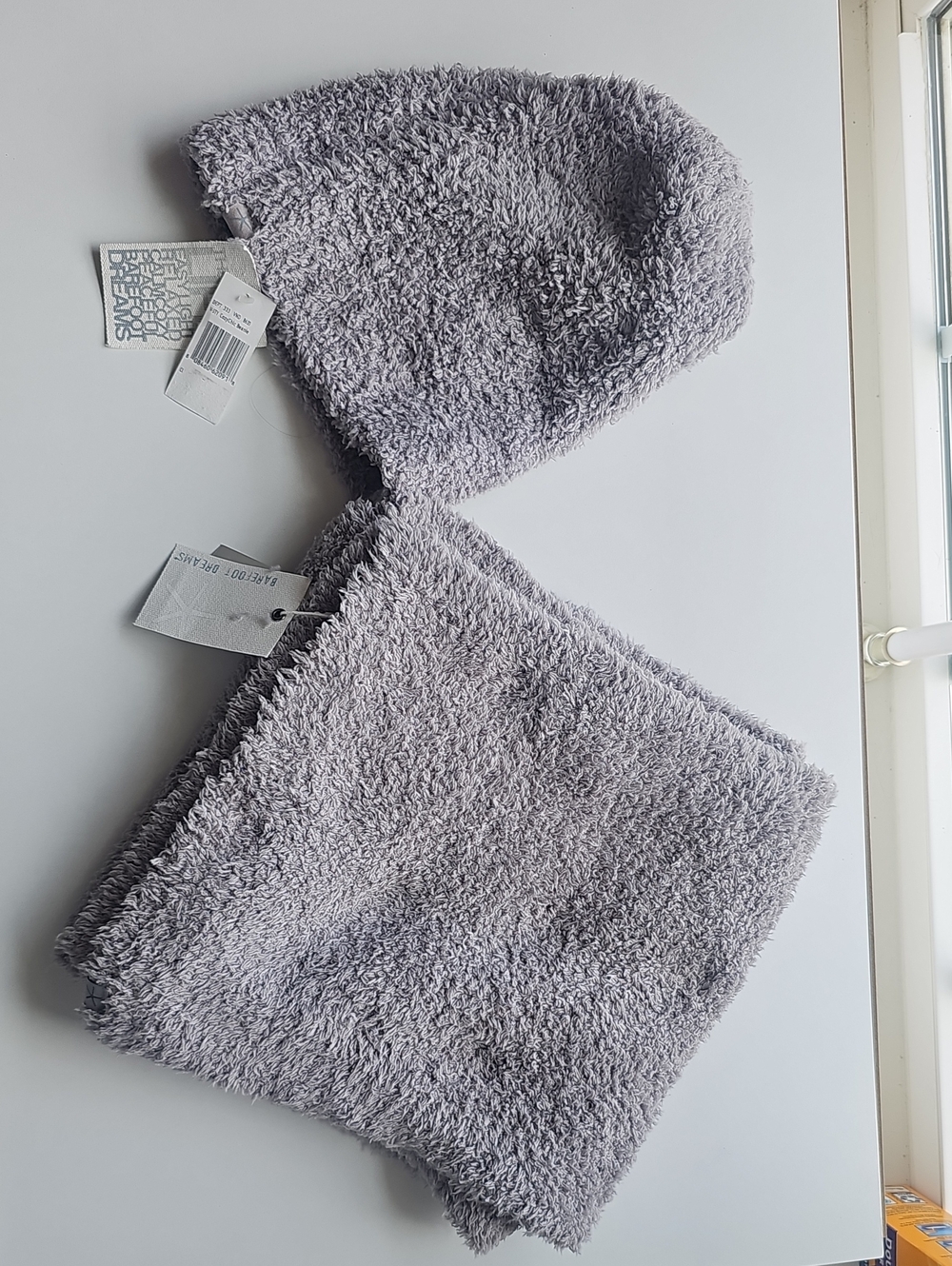 Barefoot Dreams Plush Light Gray Beanie and Scarf Set